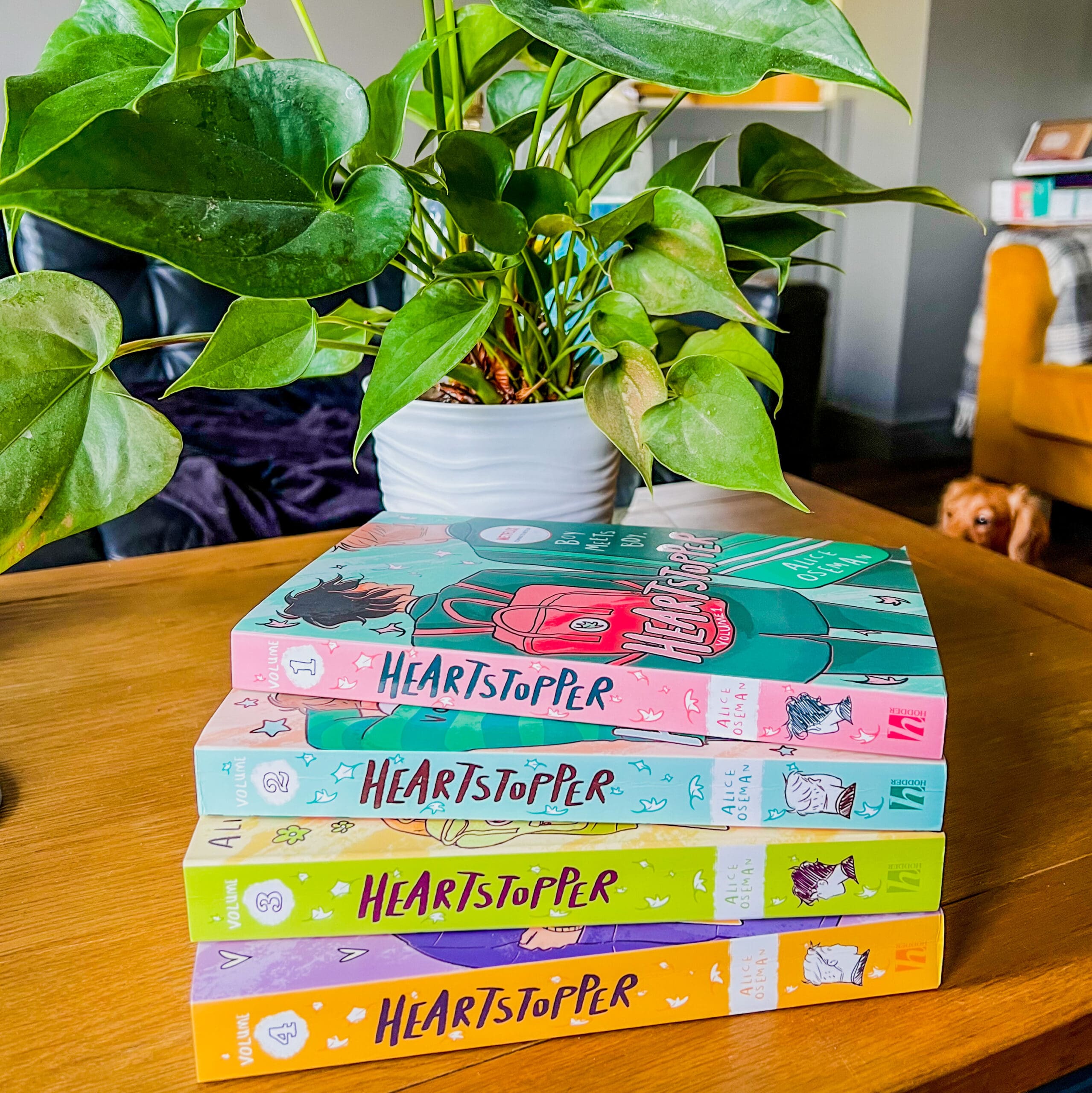 Heartstopper: Volume 1-4 by Alice Oseman